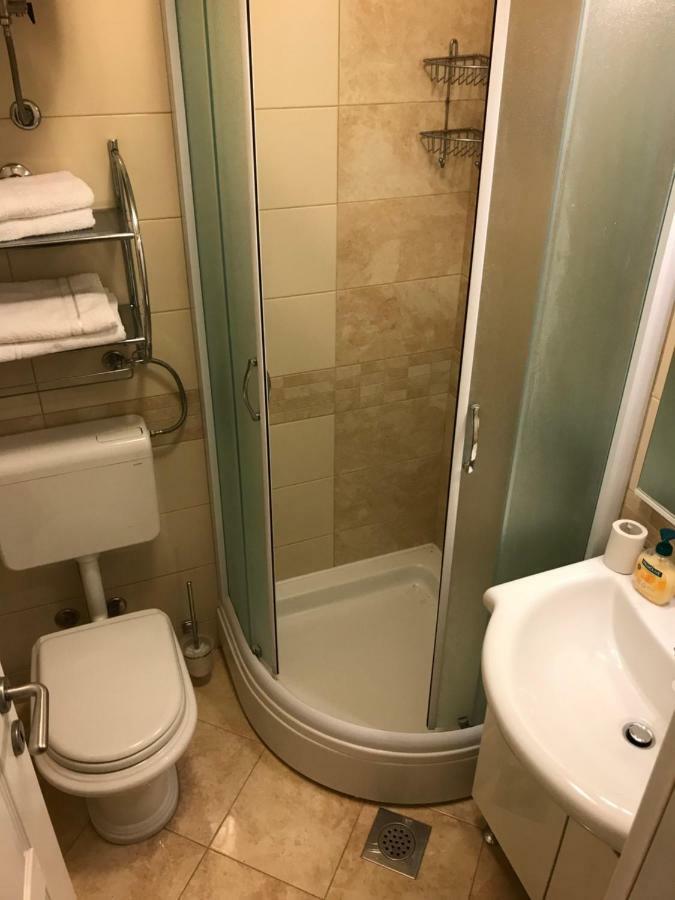 Apartman Dvor Makarska Luaran gambar
